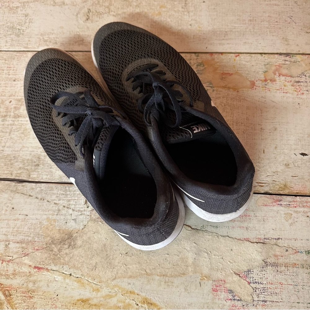 Nike  Black and White Sneakers